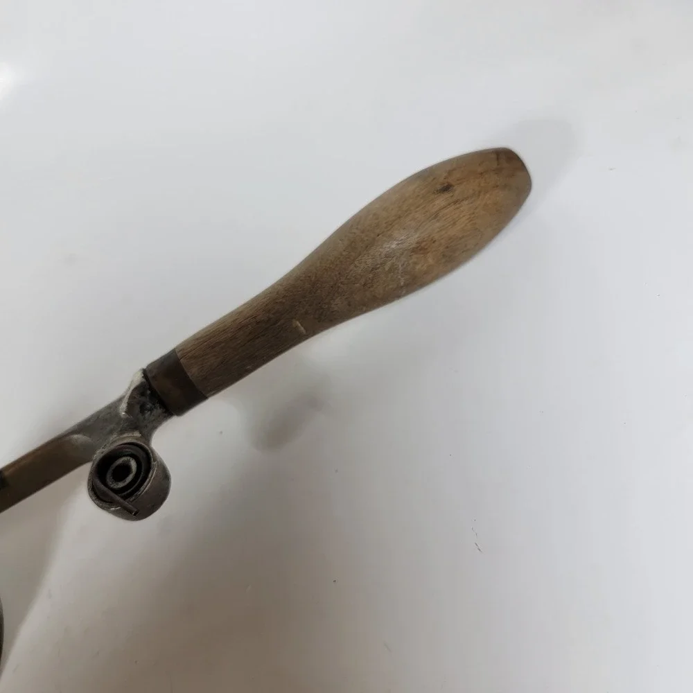 Antique Gilchrists No 33?  Ice Cream Dipper Cone Conical Shape Scoop Wood Handle